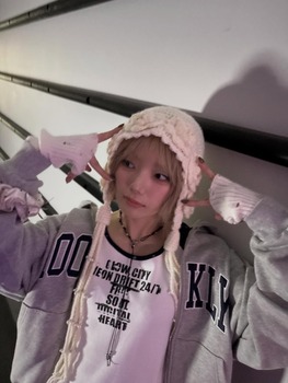 小川彩ちゃん、ランウェイでウインクを決める！！！【乃木坂46】
 | アイドルまとめ速報 ドル速(最新記事2)