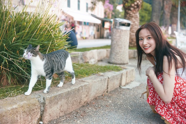 【朗報】齋藤飛鳥の近影、髪を切って映画撮影中
 | アイドルまとめ速報 ドル速(最新記事3)