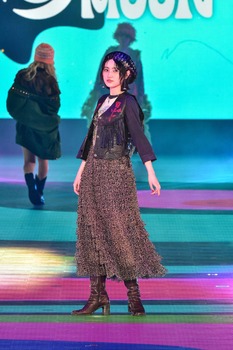 櫻坂の各期のエースが圧巻のビジュアルだと話題に | 櫻坂の各期のエースが圧巻のビジュアルだと話題に | 櫻坂の各期のエースが圧巻のビジュアルだと話題に | アイドルまとめ速報 ドル速(画像02135520167860_3)