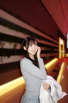 日向坂5期の大田美月のくびれ、ガチで最高 | 日向坂5期の大田美月のくびれ、ガチで最高 | アイドルまとめ速報 ドル速(画像10002602005234_2)