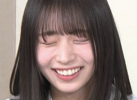 嬉しそうにネイルを見せる筒井あやめちゃんが可愛すぎるｗ【乃木坂46】
 | アイドルまとめ速報 ドル速(ピックアップ3)