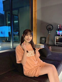 日向坂さん、美しすぎる太ももチラ見えショットwwwwwww | 日向坂さん、美しすぎる太ももチラ見えショットwwwwwww | 日向坂さん、美しすぎる太ももチラ見えショットwwwwwww | アイドルまとめ速報 ドル速(画像10230913245698_3)