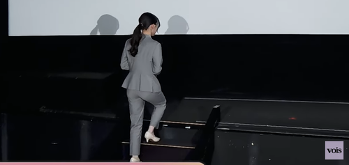 【速報】谷口愛季さん、パツパツのスーツで『線』がくっきりと・・・ | 【速報】谷口愛季さん、パツパツのスーツで『線』がくっきりと・・・ | 【速報】谷口愛季さん、パツパツのスーツで『線』がくっきりと・・・ | アイドルまとめ速報 ドル速(画像06235211559153_3)