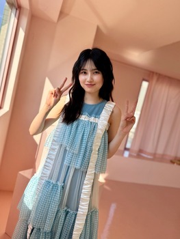 【速報】的野美青さん、生足グラビアwwwwwwwwww | 【速報】的野美青さん、生足グラビアwwwwwwwwww | アイドルまとめ速報 ドル速(画像21234934430381_2)