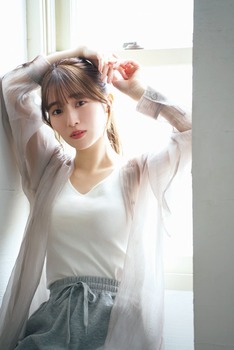 守屋麗奈ってグラビアでこんなにお肌を出してたのかよ・・・ | 守屋麗奈ってグラビアでこんなにお肌を出してたのかよ・・・ | 守屋麗奈ってグラビアでこんなにお肌を出してたのかよ・・・ | アイドルまとめ速報 ドル速(画像27021508786853_3)