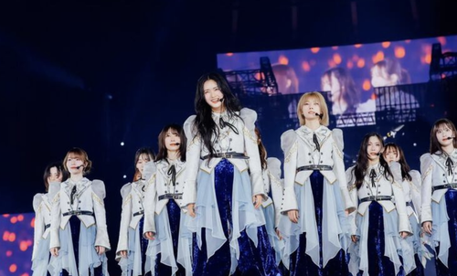 森平と増田、小川先輩が喋ってるのにお箸を置かないマナー違反
 | アイドルまとめ速報 ドル速(ピックアップ5)