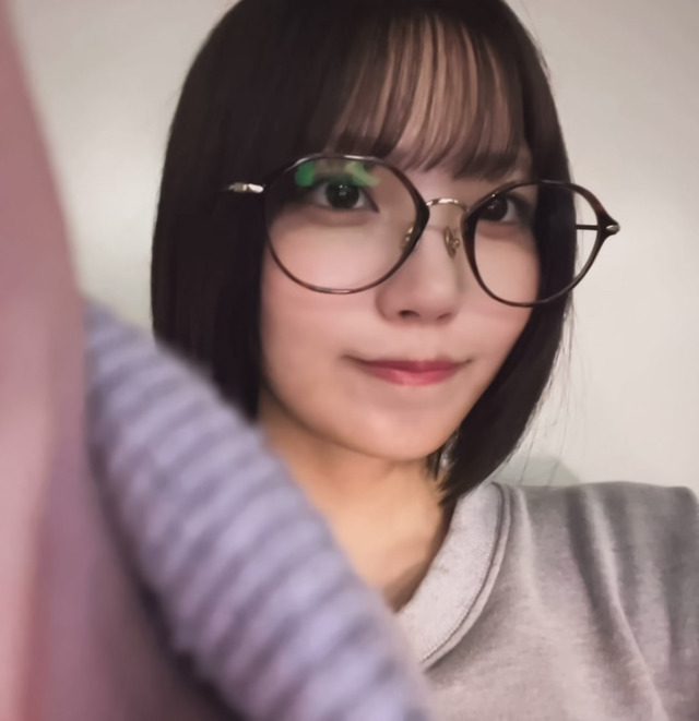 らじらー出演の弓木奈於さんの服装、異変
 | アイドルまとめ速報 ドル速(ピックアップ3)