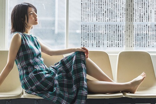 菅原咲月さん、BOMBで色白の生足が・・・！！！ | 菅原咲月さん、BOMBで色白の生足が・・・！！！ | 菅原咲月さん、BOMBで色白の生足が・・・！！！ | アイドルまとめ速報 ドル速(画像24005534946244_3)