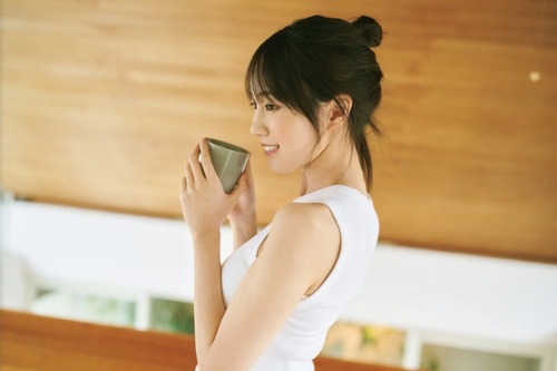 賀喜遥香、最新グラビアでノースリーブ....いやらしすぎる | 賀喜遥香、最新グラビアでノースリーブ....いやらしすぎる | 賀喜遥香、最新グラビアでノースリーブ....いやらしすぎる | アイドルまとめ速報 ドル速(画像29005604315256_3)