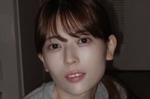 五百城茉央がいいねしたタレント→19歳、フォローしたタレント→17歳
 | アイドルまとめ速報 ドル速(最新記事1)