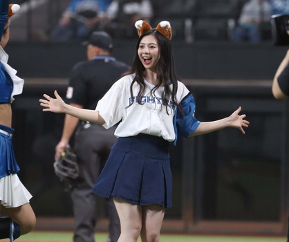 例の伝説の谷口愛季の『生足チラ』がこちら
 | アイドルまとめ速報 ドル速(最新記事5)