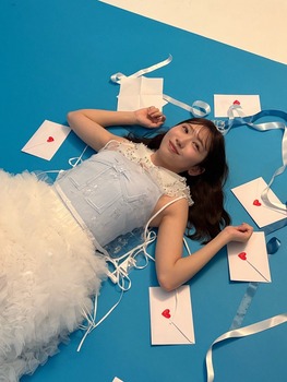 【速報】藤嶌果歩、シワがはっきり見えるナマ腋を大公開・・・ | 【速報】藤嶌果歩、シワがはっきり見えるナマ腋を大公開・・・ | アイドルまとめ速報 ドル速(画像08130522640636_2)