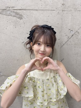【朗報】日向4期のビジュアル担当者、肩出しセクシーボディが最高すぎる | 【朗報】日向4期のビジュアル担当者、肩出しセクシーボディが最高すぎる | アイドルまとめ速報 ドル速(画像14231855521883_2)
