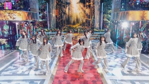 【日向坂46】ビジュ強すぎ！第六感衣装で『クリフハンガー』を生披露！おひさまの反応がこちら | 【日向坂46】ビジュ強すぎ！第六感衣装で『クリフハンガー』を生披露！おひさまの反応がこちら | 【日向坂46】ビジュ強すぎ！第六感衣装で『クリフハンガー』を生披露！おひさまの反応がこちら | アイドルまとめ速報 ドル速(画像01195410713213_3)