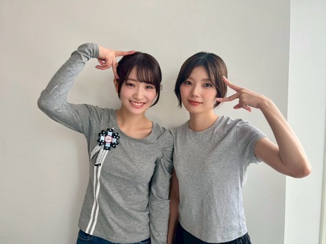 【画像】小島凪紗と藤吉夏鈴、ボディラインがくっきりと浮かぶ薄着でパシャリ | 【画像】小島凪紗と藤吉夏鈴、ボディラインがくっきりと浮かぶ薄着でパシャリ | アイドルまとめ速報 ドル速(画像07013445119312_2)