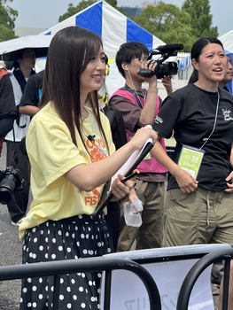 【豚砲】井上和さん、TIF出演のアイドルの中でなぜかロングスカートを着せられる | 【豚砲】井上和さん、TIF出演のアイドルの中でなぜかロングスカートを着せられる | 【豚砲】井上和さん、TIF出演のアイドルの中でなぜかロングスカートを着せられる | アイドルまとめ速報 ドル速(31172701304727_3)